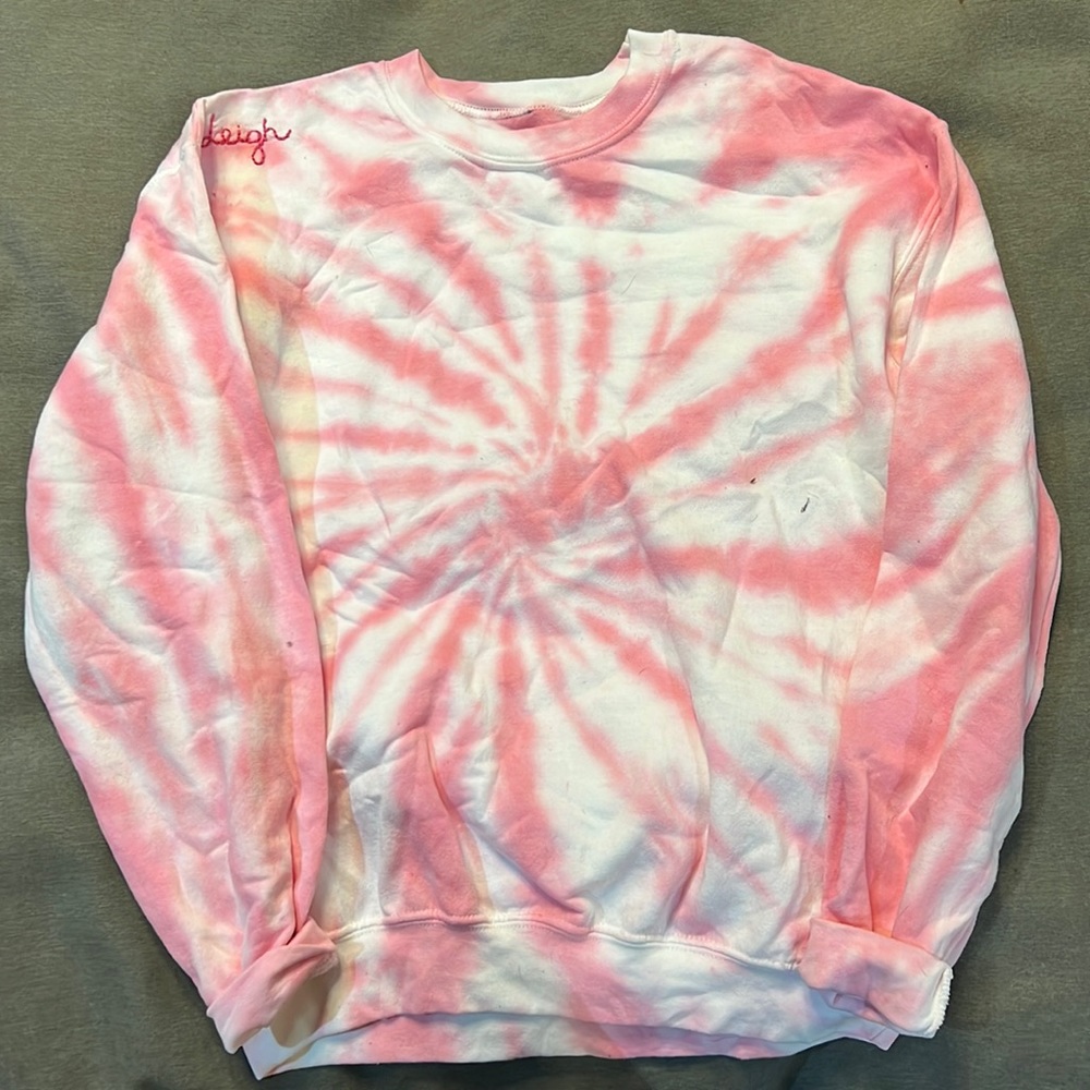 Tie dye pullover